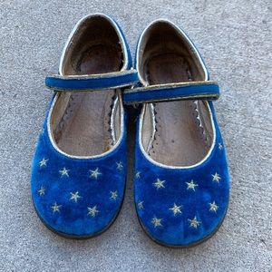 Mini Biden Mary Jane flats.